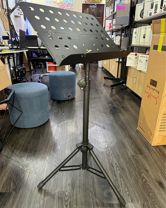 chan-de-nhac-jpt02-sach-nhac-laptop- ipad-may-tinh-bang-thong-audio-3